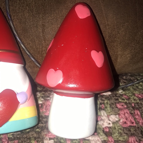 NEW-Target Bullseye Playground 2022 Valentine's Day Gnome Set - Picture 3 of 5
